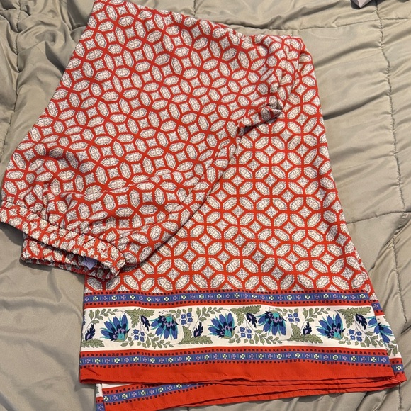 Geometric Patterned Pants - Picture 2 of 3